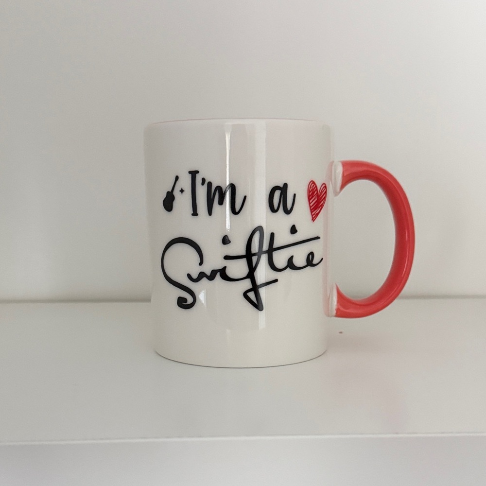 White and Coral Ceramic Coffee Mug - I'm a Swiftie - Taylor Fan - Brand New Cup